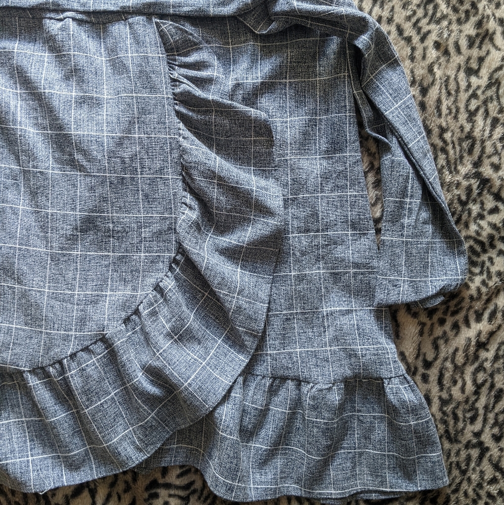 NWT wrap dress - Picture 4 of 7